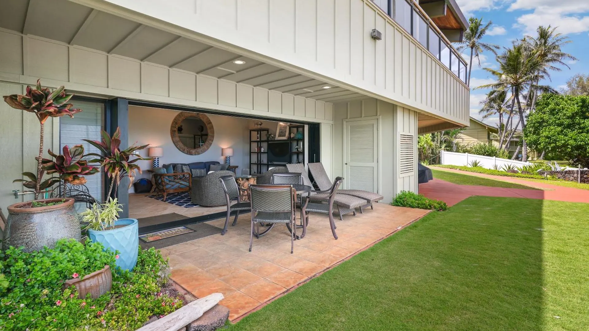 Luxury Oceanfront Ground Floor Condo 卡帕阿